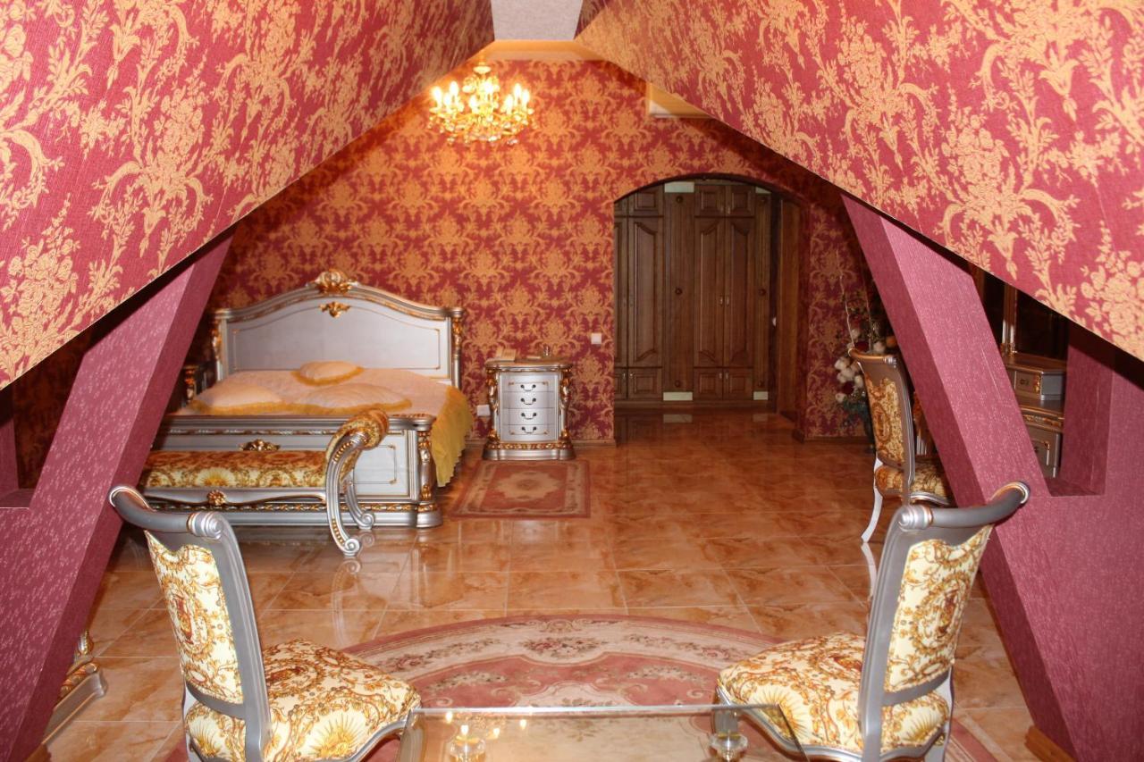 Hotel Ceasar Mykolaïv Esterno foto