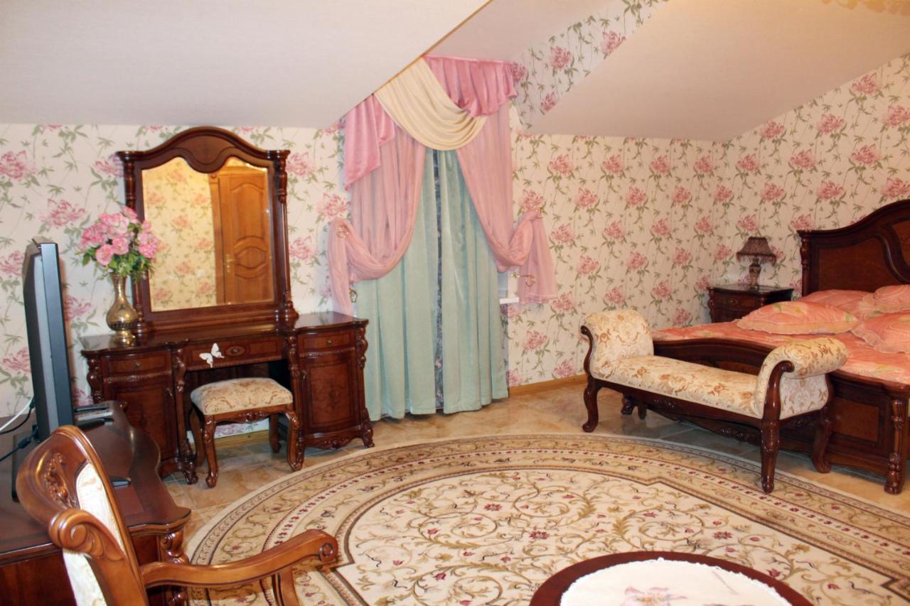 Hotel Ceasar Mykolaïv Esterno foto
