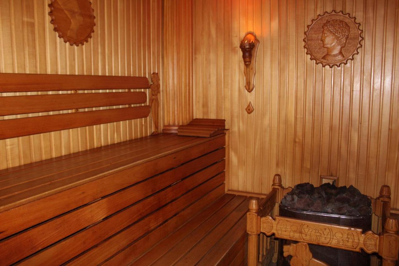 Hotel Ceasar Mykolaïv Esterno foto