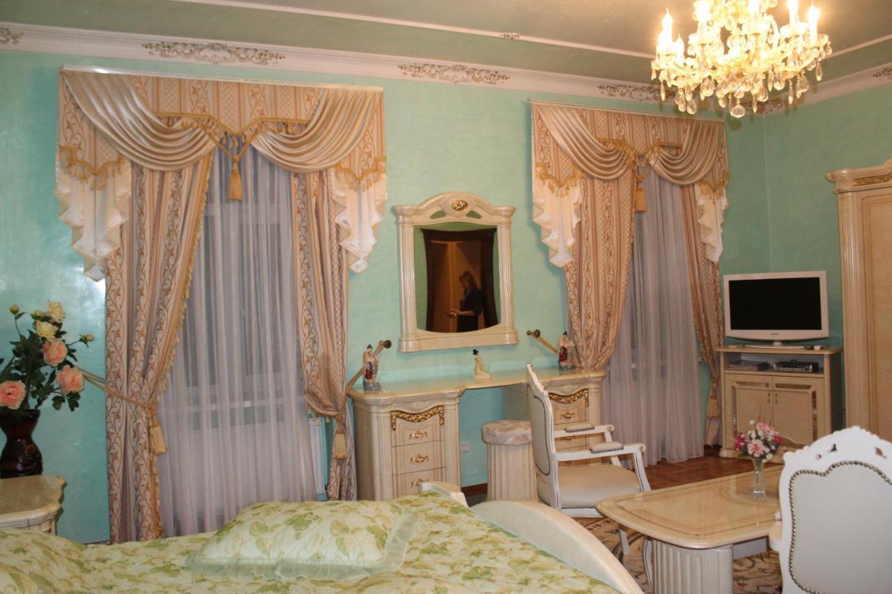 Hotel Ceasar Mykolaïv Esterno foto